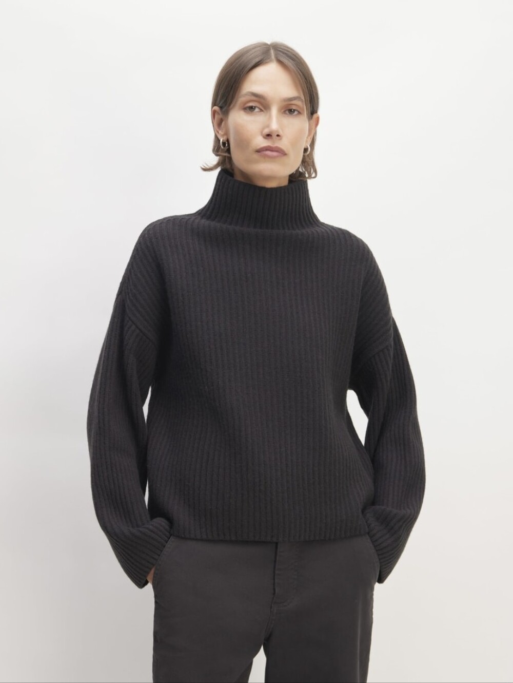 Everlane Black Felted Merino Funnel Neck Pullover Sweater - Size Small